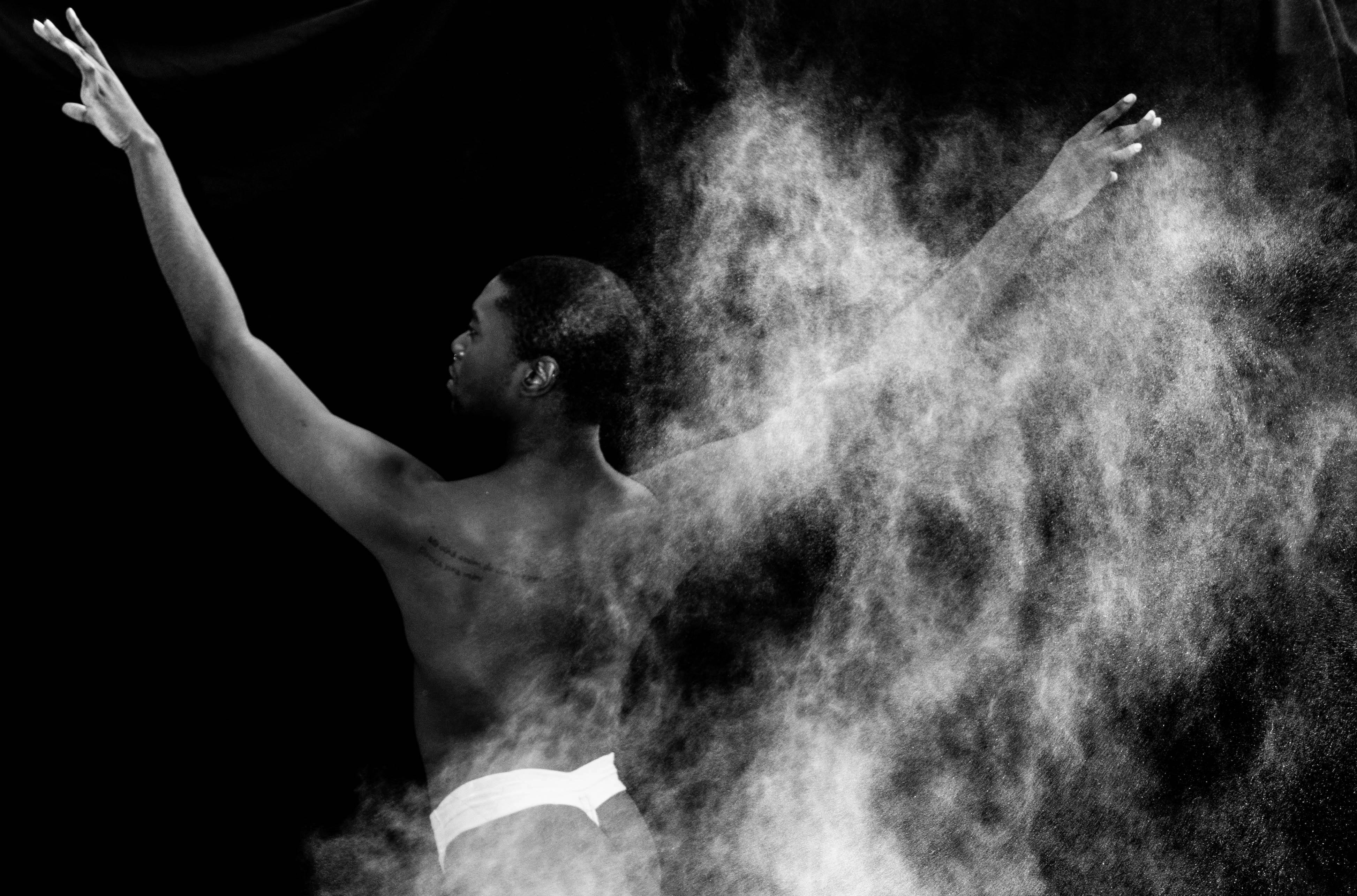 4 Reasons To Use Body Powder Today! – Garner's Garden